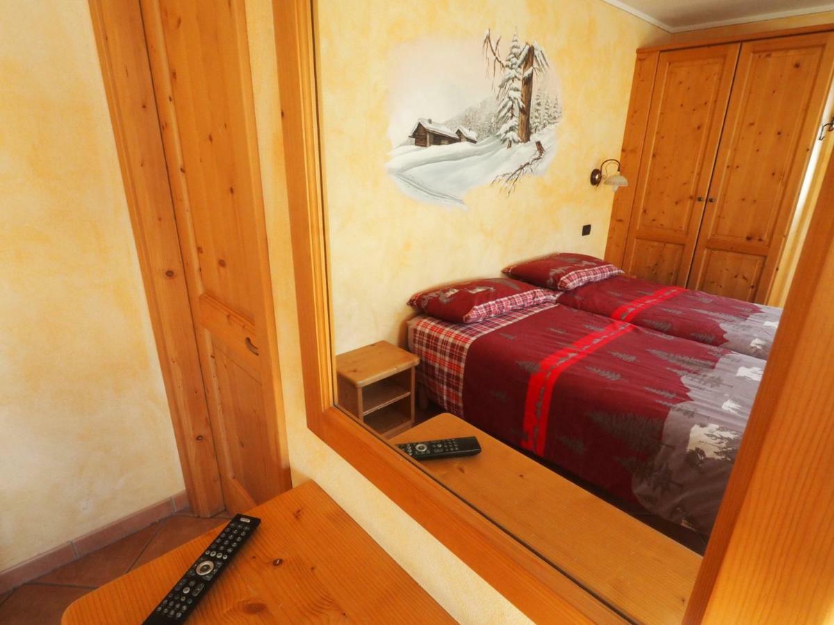 La Grolla Rooms & Apartments Livigno Kültér fotó